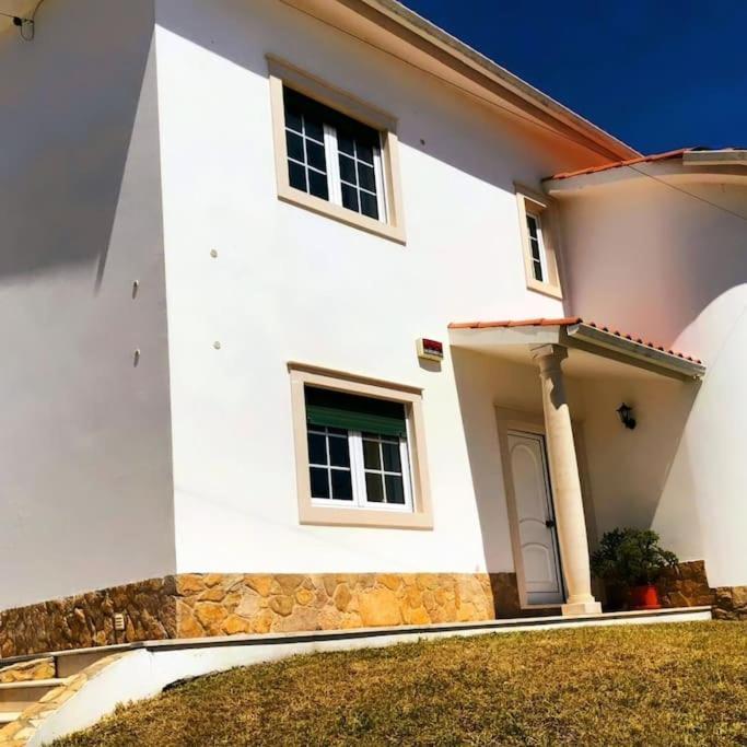 Casa Lu Villa Salir de Porto ภายนอก รูปภาพ